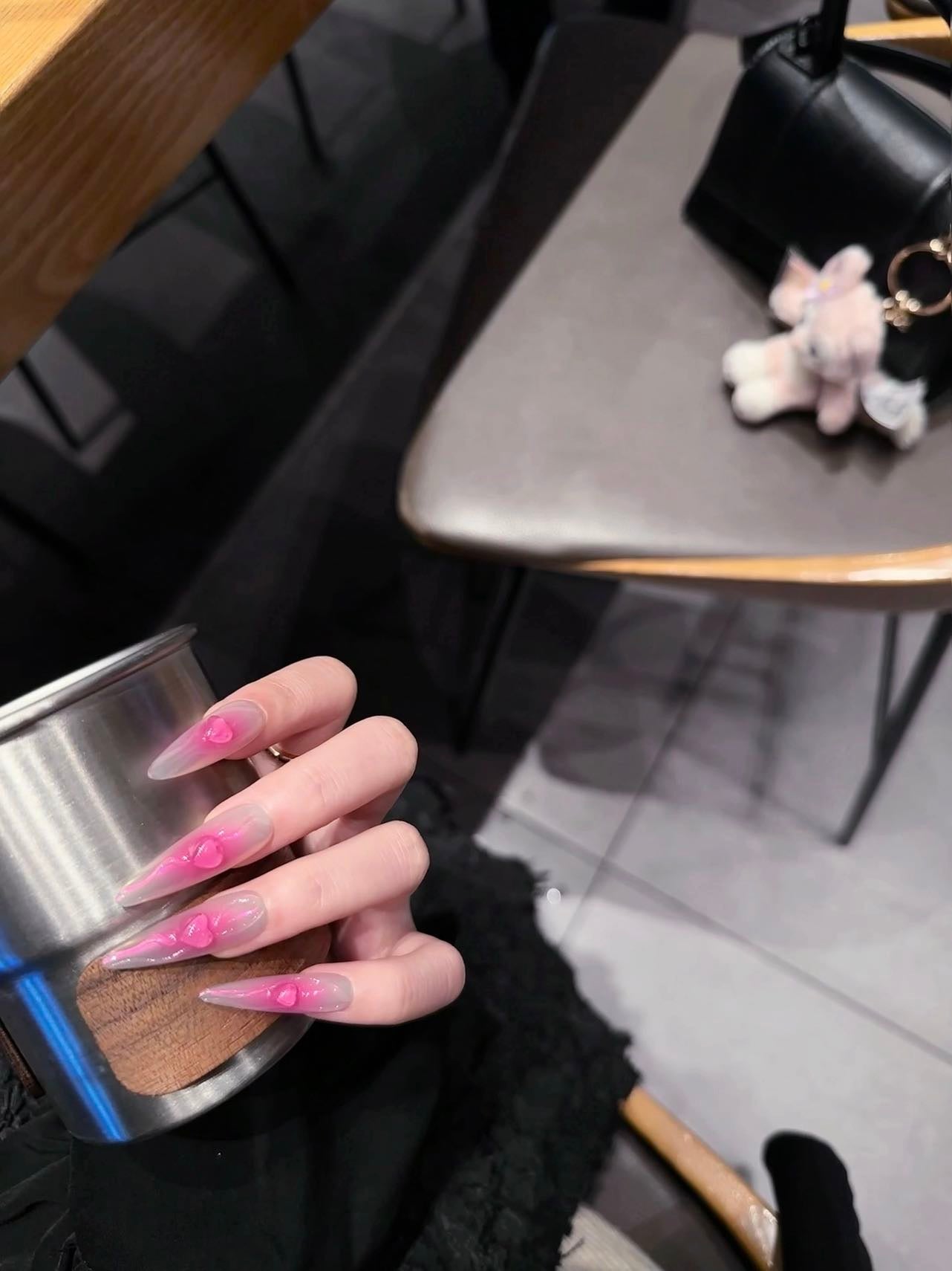 Cyber ​​Girl che cambia colore